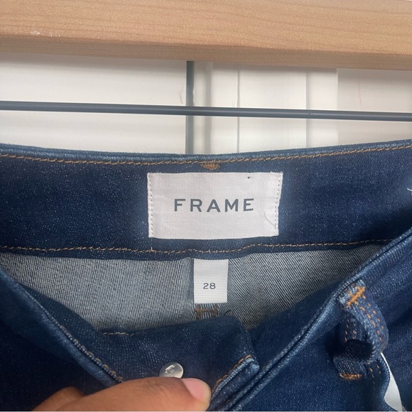 Frame Denim Le Easy Flare in Kettering - Picture 8 of 13